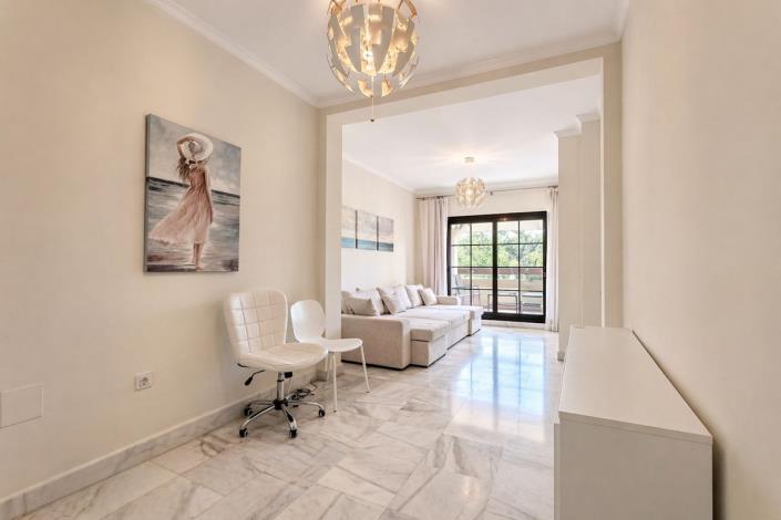 Image No.4-2 Bed Apartment for sale