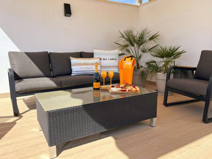 Image No.5-3 Bed Penthouse for sale