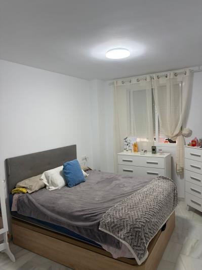 Image No.19-4 Bed Semi-Detached for sale