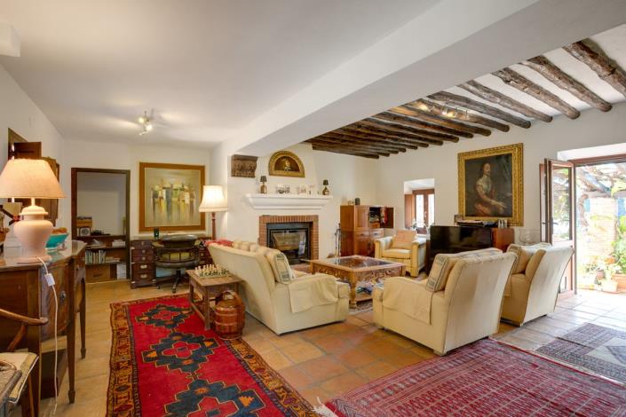 Image No.6-3 Bed Villa for sale