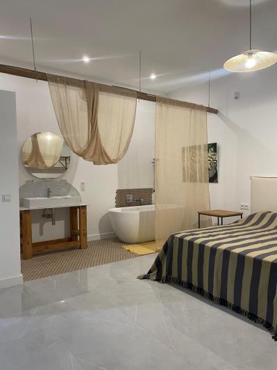 Image No.43-3 Bed Villa for sale