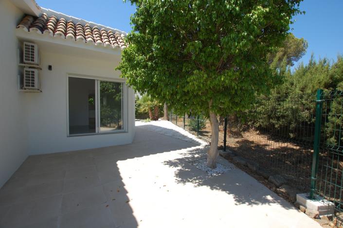 Image No.54-3 Bed Villa for sale