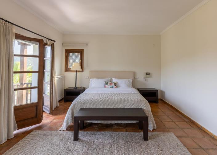 Image No.13-4 Bed Villa for sale