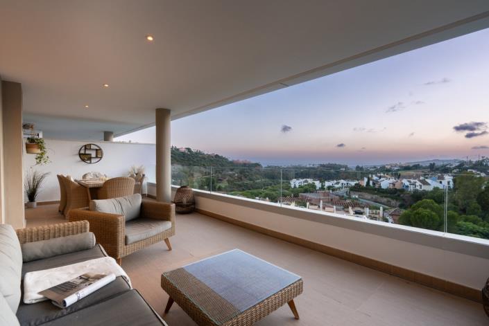 Image No.20-3 Bed Apartment for sale