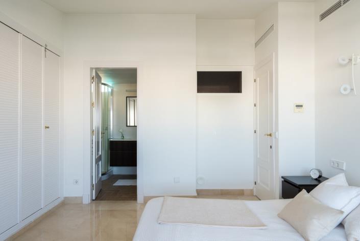 Image No.19-3 Bed Penthouse for sale