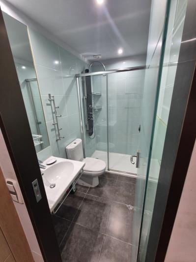 Image No.20-2 Bed Apartment for sale
