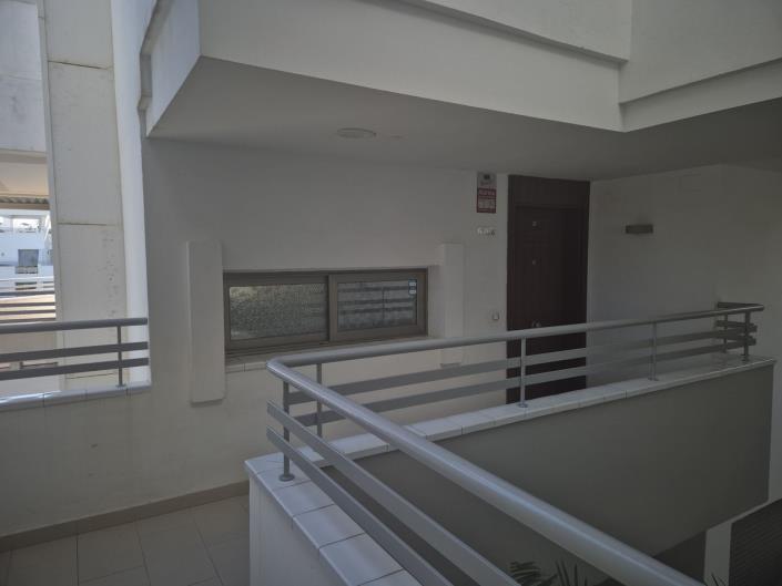 Image No.23-2 Bed Apartment for sale