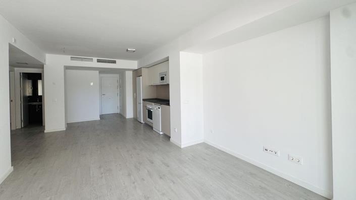 Image No.10-3 Bed Apartment for sale