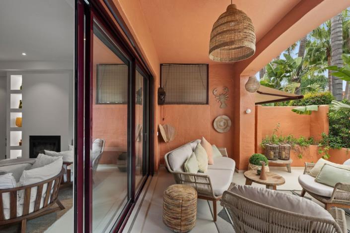 Image No.4-4 Bed Townhouse for sale