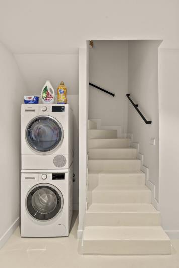 Image No.34-4 Bed Townhouse for sale