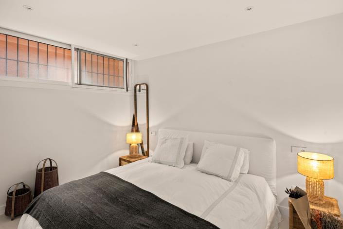 Image No.36-4 Bed Townhouse for sale