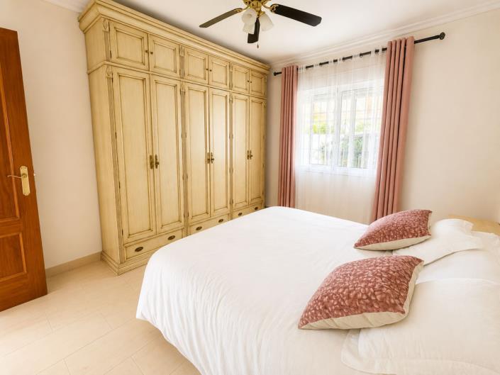 Image No.11-5 Bed Villa for sale