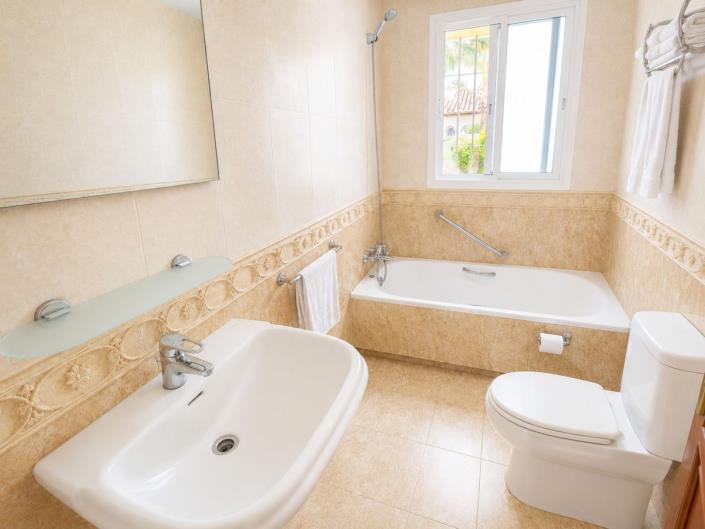 Image No.13-5 Bed Villa for sale