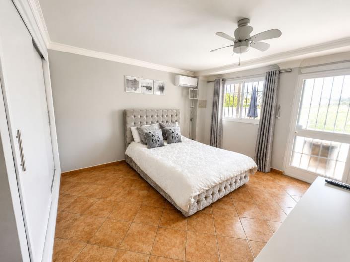 Image No.21-5 Bed Villa for sale
