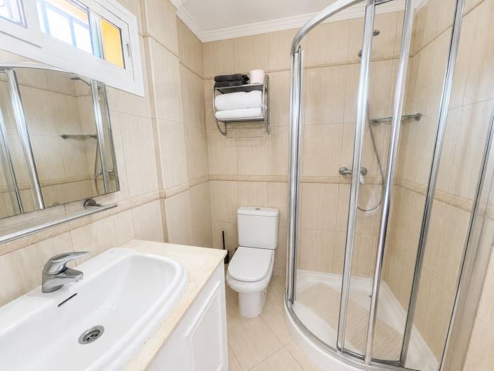 Image No.22-5 Bed Villa for sale