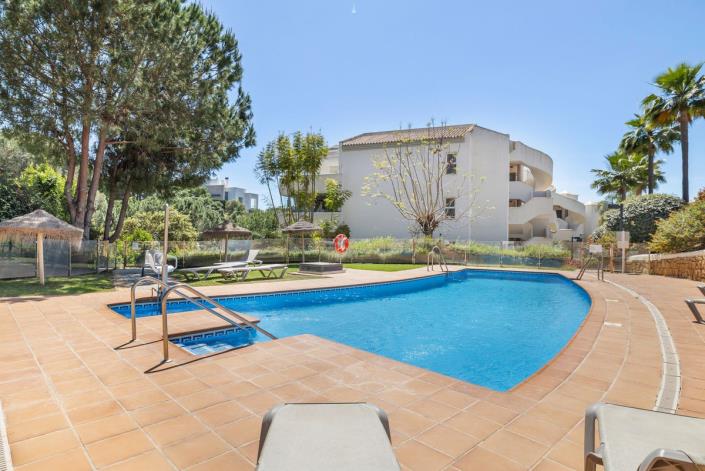 Image No.41-Appartement de 2 chambres à vendre à Elviria