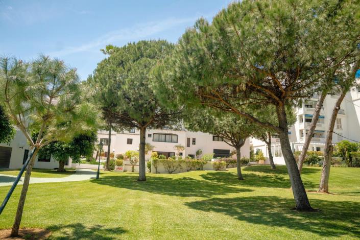 Image No.6-4 Bed Apartment for sale