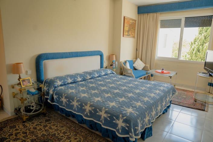 Image No.19-4 Bed Apartment for sale