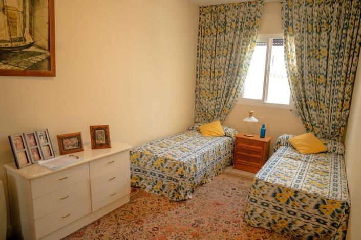 Image No.26-4 Bed Apartment for sale