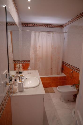 Image No.27-4 Bed Apartment for sale