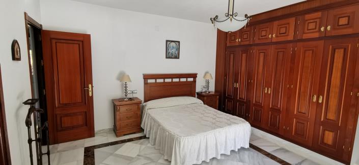 Image No.25-Villa de 5 chambres à vendre à Estepona