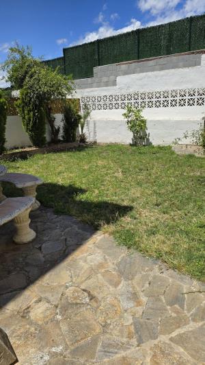 Image No.7-4 Bed Townhouse for sale