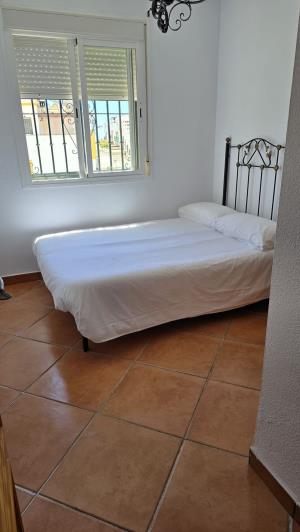 Image No.29-4 Bed Townhouse for sale