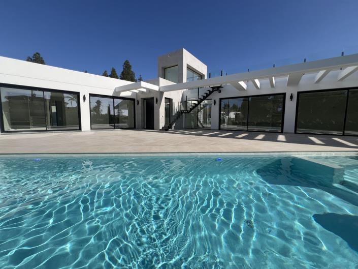 Image No.6-Villa de 5 chambres à vendre à Mijas