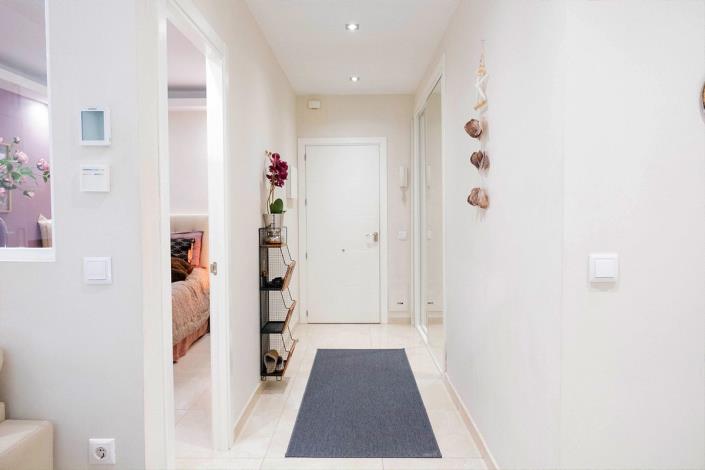 Image No.3-3 Bed Apartment for sale