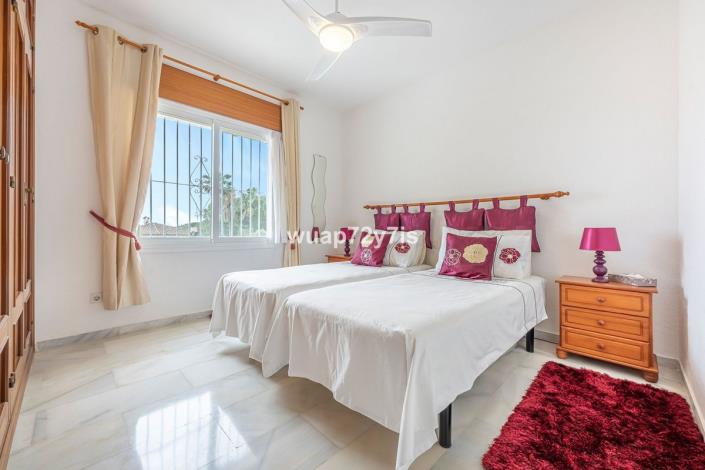 Image No.9-3 Bed Villa for sale