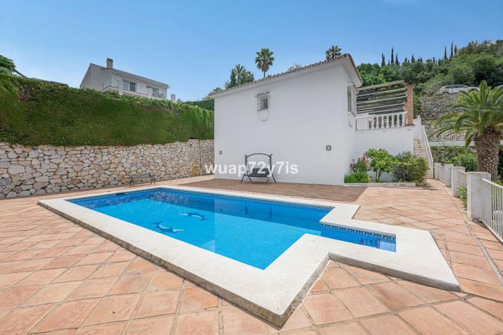 Image No.18-3 Bed Villa for sale