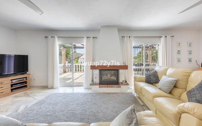Image No.31-3 Bed Villa for sale