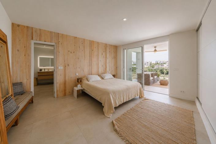 Image No.5-5 Bed Villa for sale