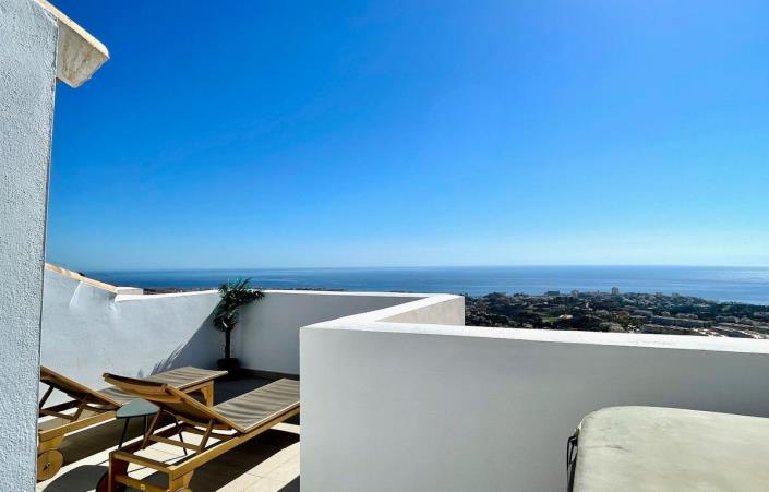 Image No.25-3 Bed Penthouse for sale