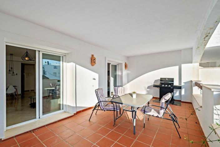Image No.9-2 Bed Apartment for sale