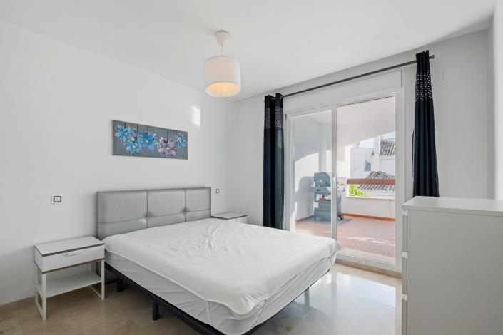 Image No.16-2 Bed Apartment for sale