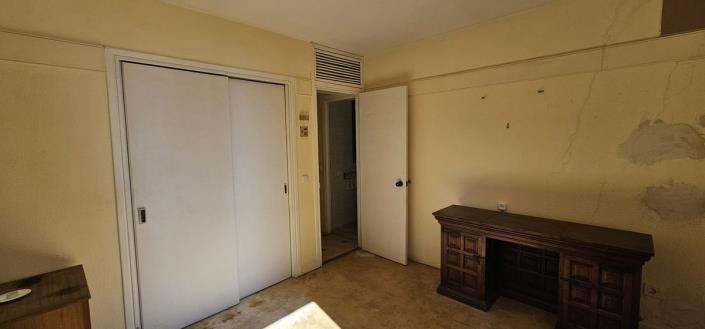Image No.10-1 Bed Apartment for sale