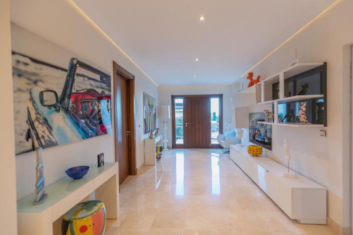 Image No.25-4 Bed Villa for sale