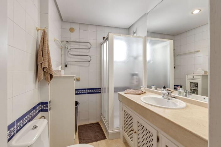 Image No.9-2 Bed Apartment for sale