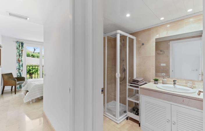 Image No.16-2 Bed Apartment for sale