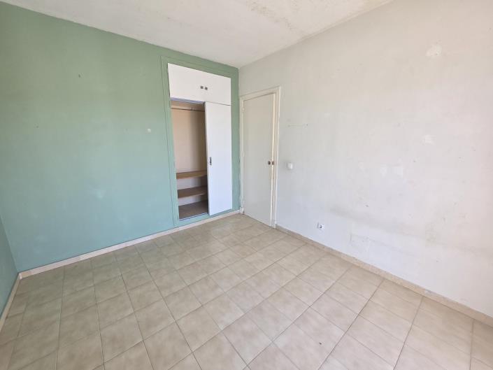 Image No.14-3 Bed Townhouse for sale