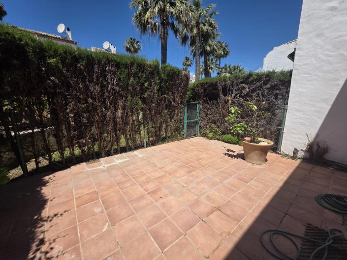 Image No.25-3 Bed Townhouse for sale