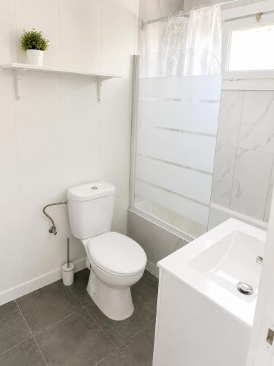 Image No.10-1 Bed Apartment for sale