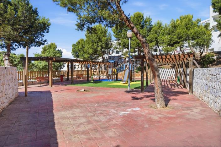 Image No.31-3 Bed Apartment for sale