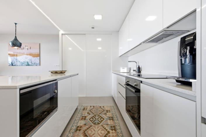 Image No.13-3 Bed Apartment for sale