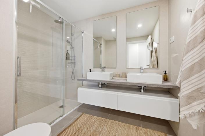 Image No.20-3 Bed Apartment for sale