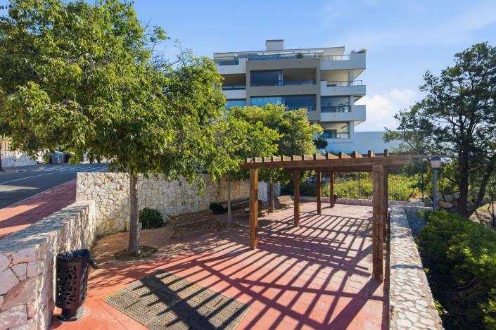 Image No.30-3 Bed Apartment for sale