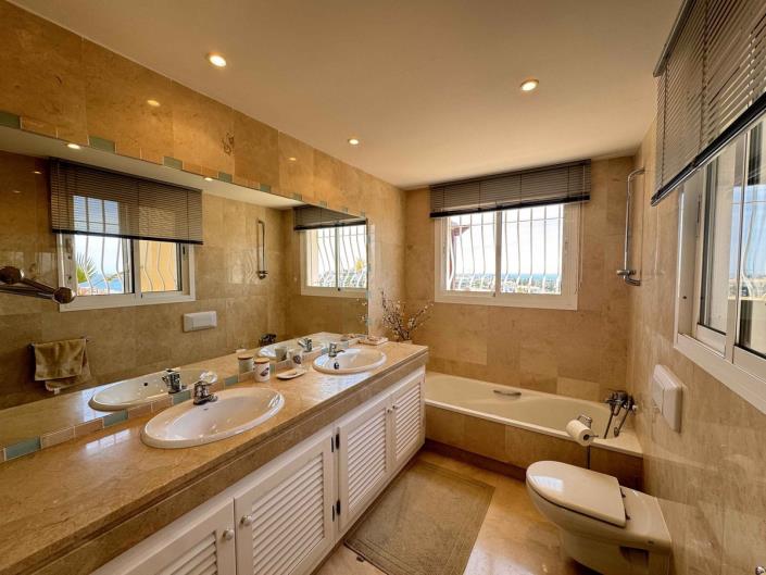 Image No.27-2 Bed Penthouse for sale