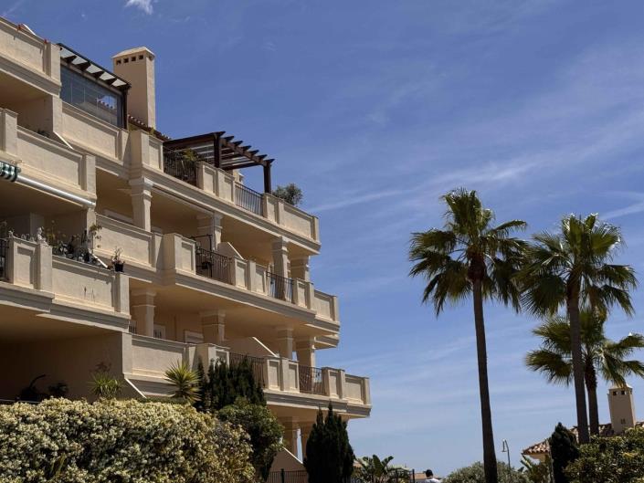 Image No.28-2 Bed Penthouse for sale