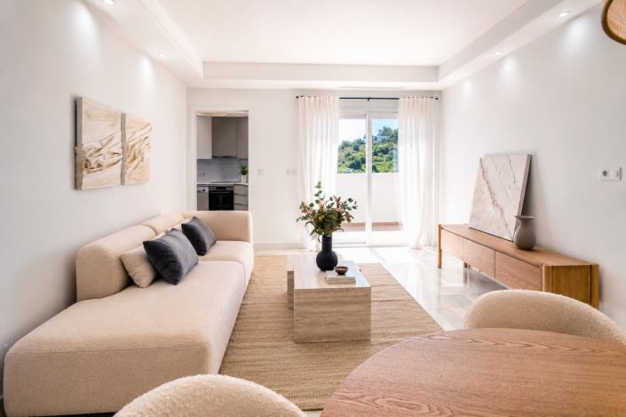 Image No.13-2 Bed Apartment for sale